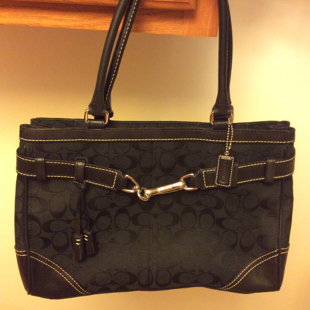 Coach hand bag